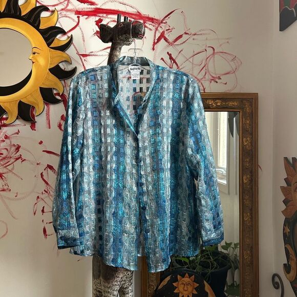 BonWorth Shimmering Blue and White Top Small Petite - Picture 14 of 16